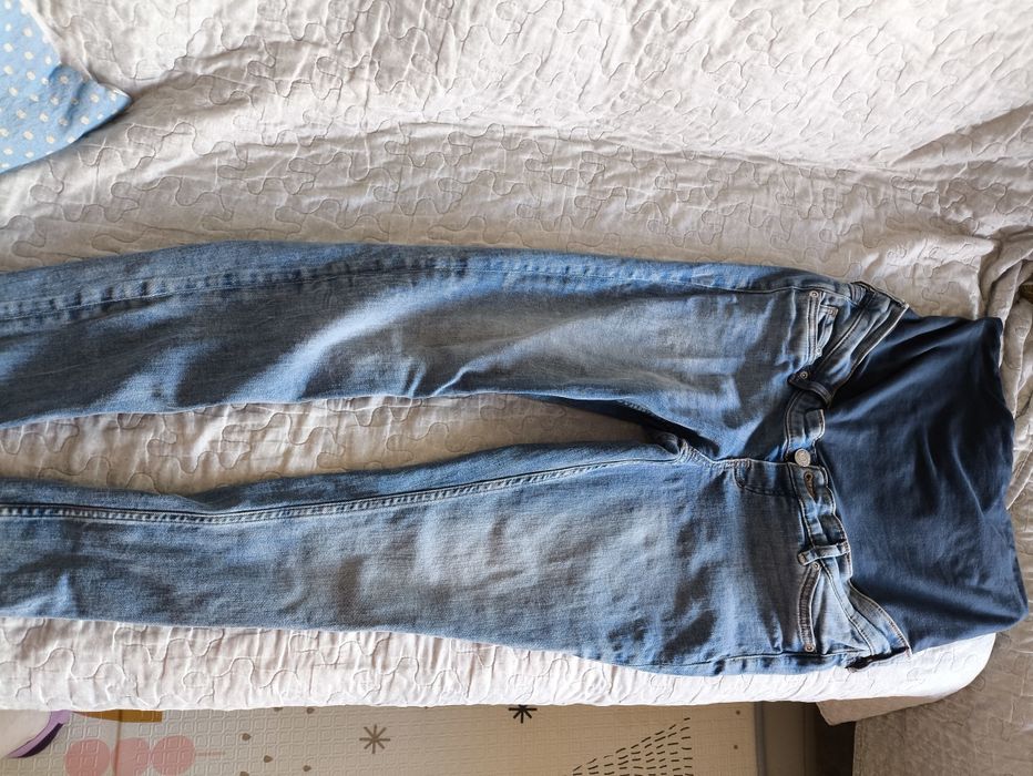 Запазени дънки за бременни размер 36, 38 и 40 и рокля