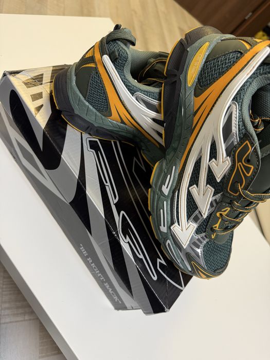 Adidasi Off White Be Right Back