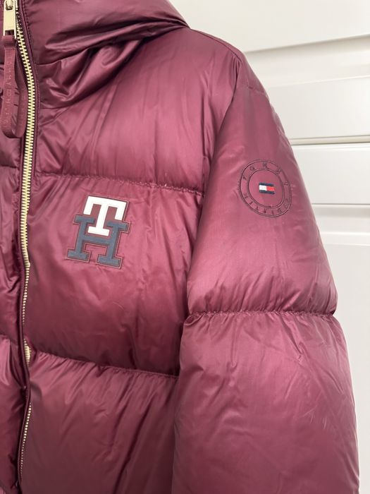 Зимний пуховик женский