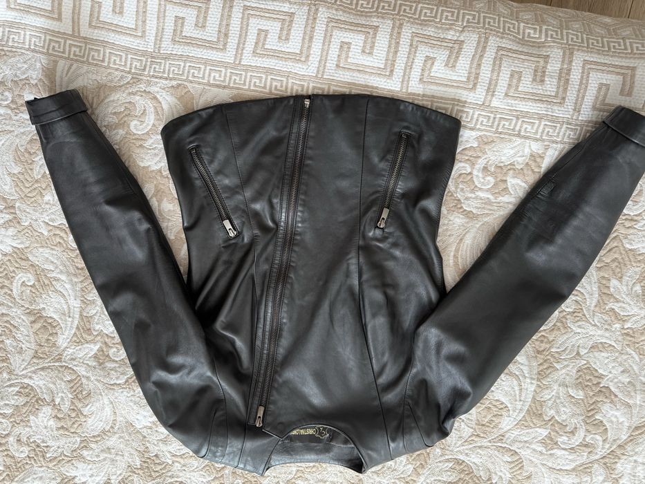 Продам кожаную куртку