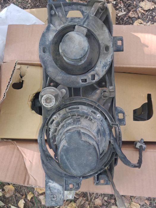 Продам фары бмв е-34