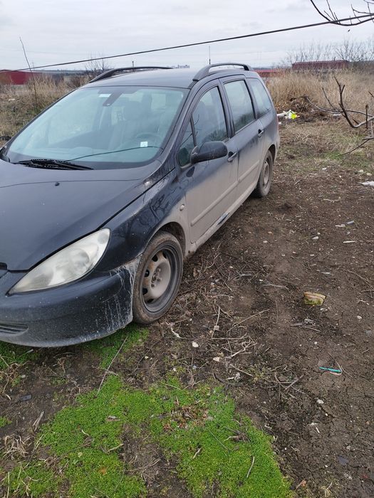 Пежо 307 - ци  на части и комби на части