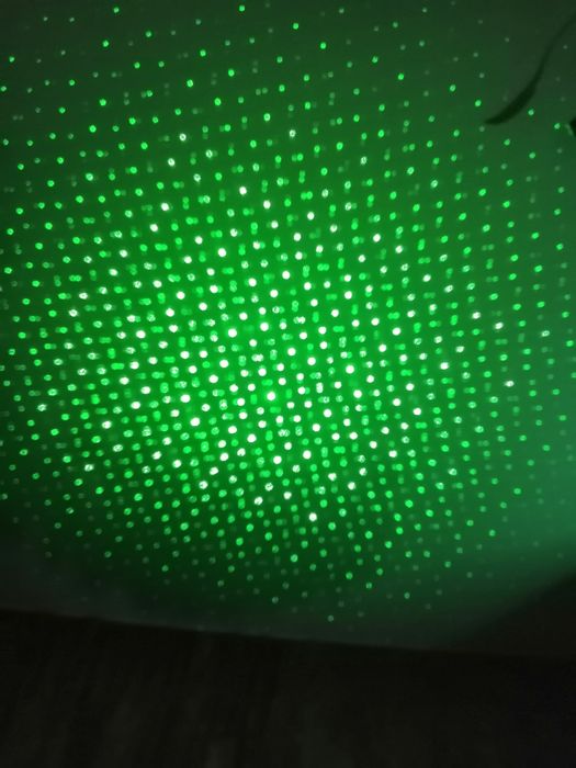 Лазерная указка.