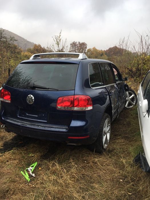 VW touareg V10 5.0TDI 2 броя на части!