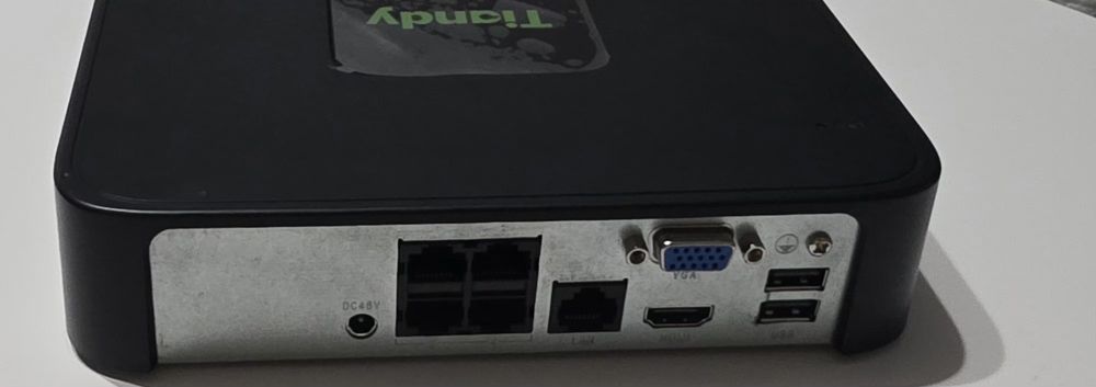 Kit supraveghere Tiandy Poe