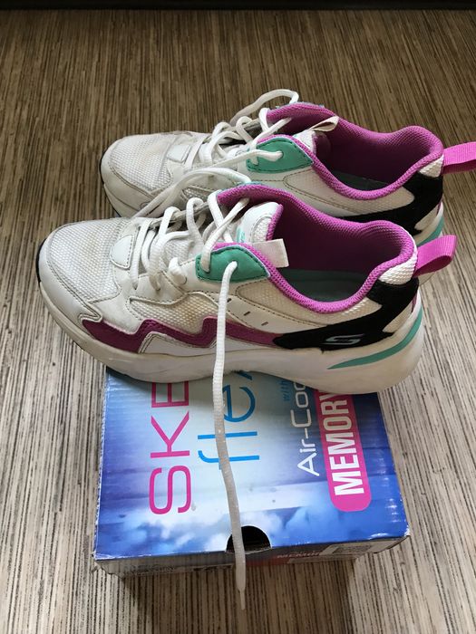 Skechers кроссовки размер 35,5