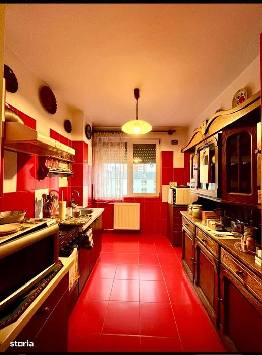 Apartament 3 camere decomandat, Rogerius – str. Aluminei