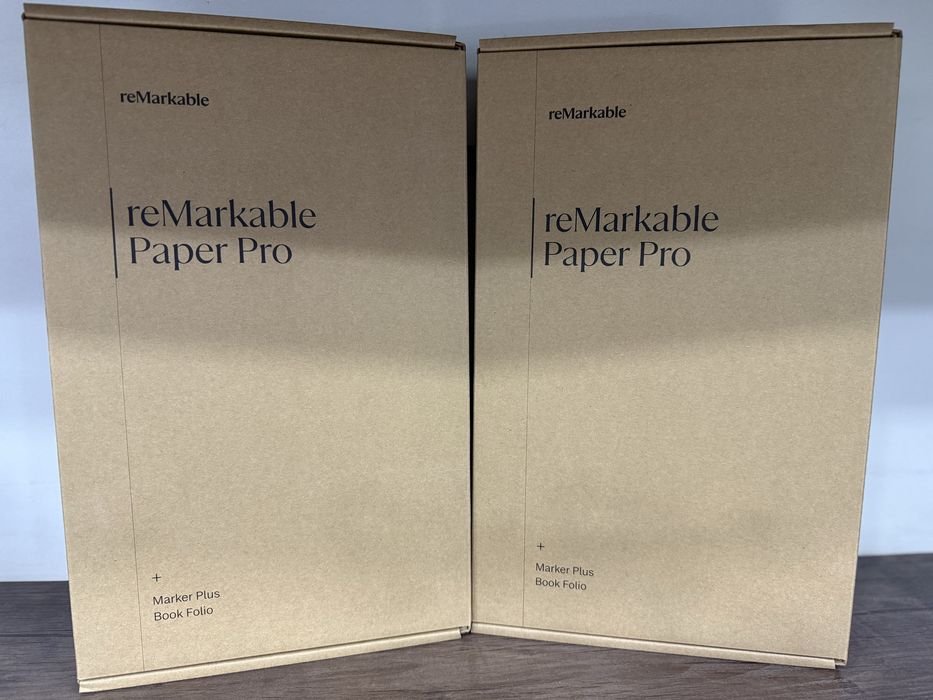reMarkable Paper Pro +Book folio+ Marker plus mosaic Weave