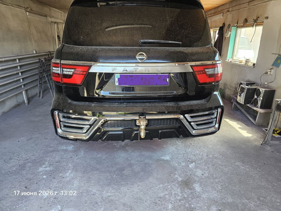Продам задний бампер Nissan Patrol