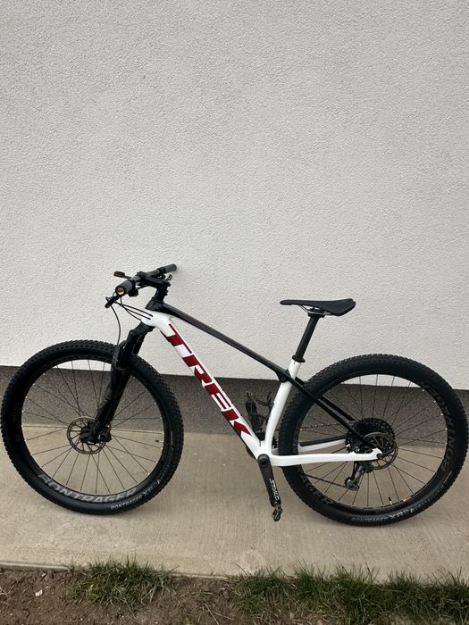 Trek Procaliber 9.8 Carbon / RockShox SID / SRAM / MTB XC 29