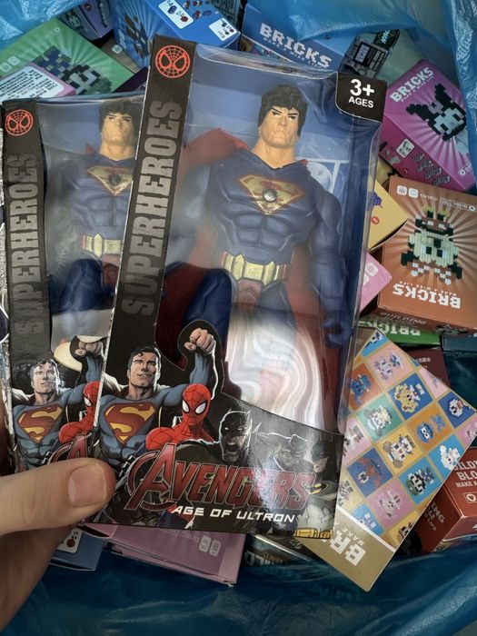 Распродаем игрушки! FunkoPop / Briks