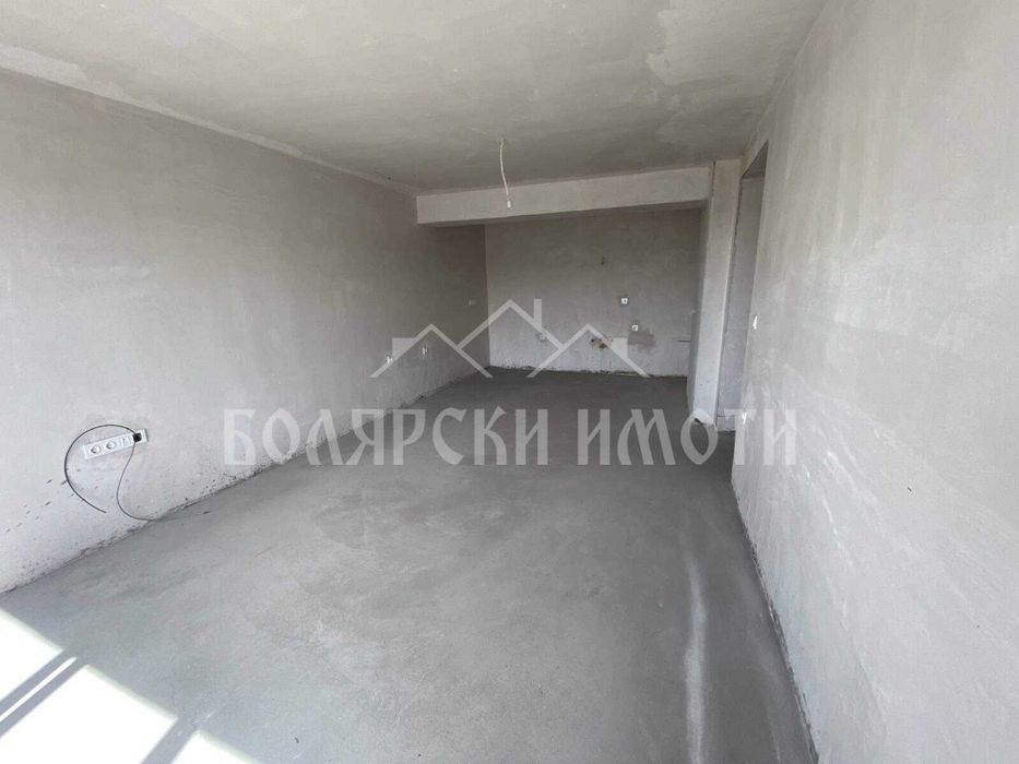 Продава се Двустаен апартамент в Велико Търново, Бузлуджа - 76 кв.м за 1066 €/кв.м - Снимка #5