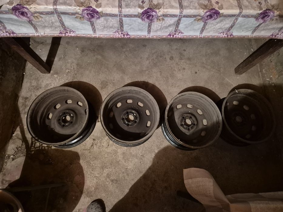 Vand jante de tablă r15 de golf