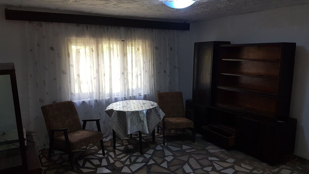 Casa mare sat Maceu, 3 camere,bucatarie,hol,baie
