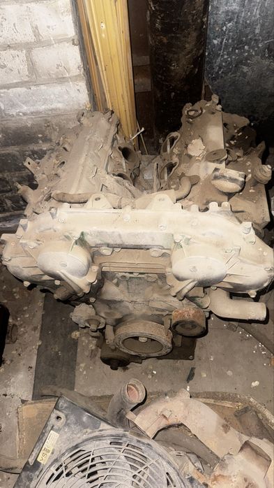 Продам двигатель на nissan murano z51
