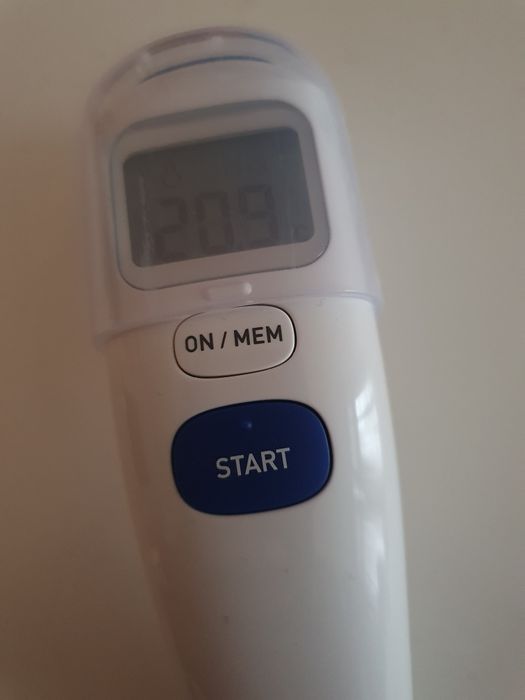 Инфраред термометър Омрон Omron gentle temp 720