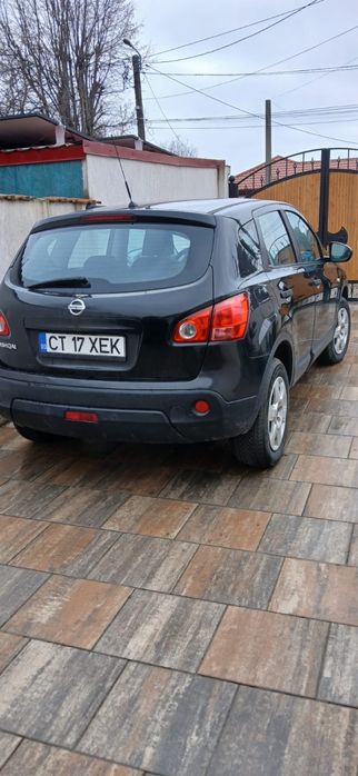 Nissan Qashqai benzina