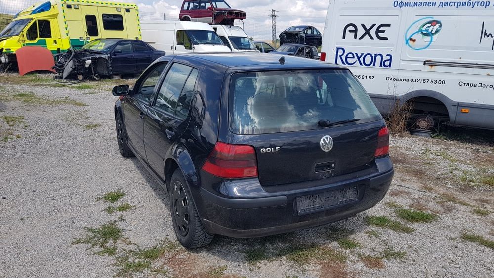 Фолксваген Голф 1.9 101 к.с. на части