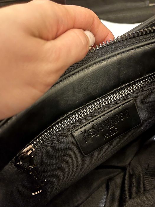 Geantă/Poșetă Yves Saint Laurent 5 a 7 Smooth Leather YSL 21x14x8