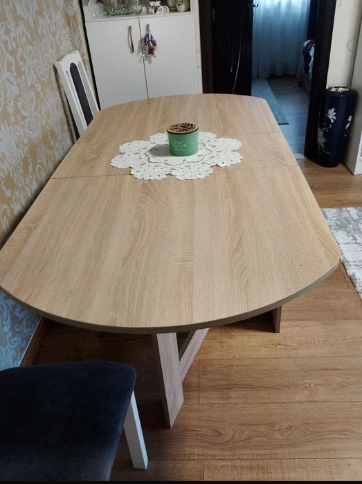 Masa extensibila 6 persoane