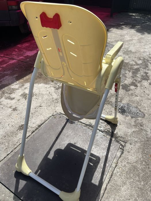Продам детский стул со столиком