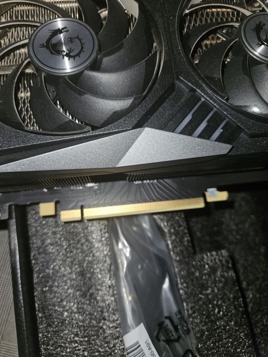 Видеокарта MSI GeForce RTX 3060Ti 8GB Gaming X  Trio пълен комплект