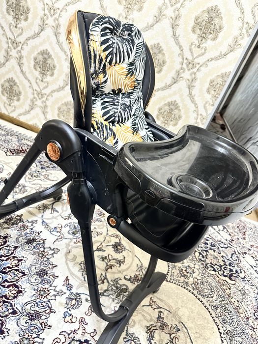 Oqatlanib otradgan stulchik sotladi