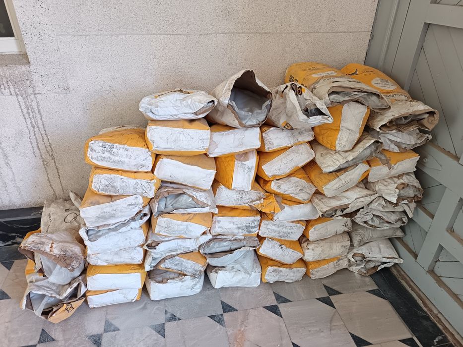 Стекло шарики (фосфор) сотилади