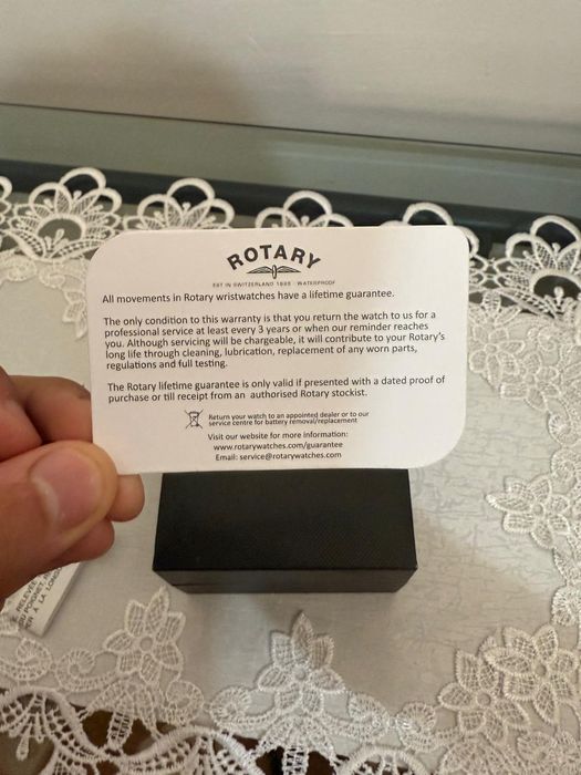 Ceas Rotary original – elegant și funcțional