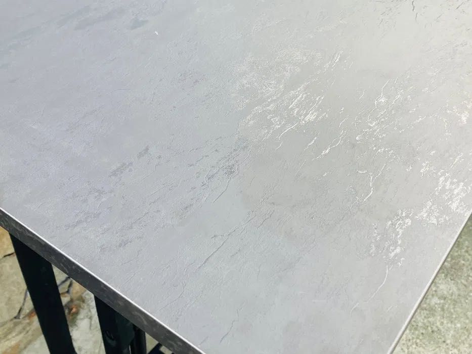 Помощна маса