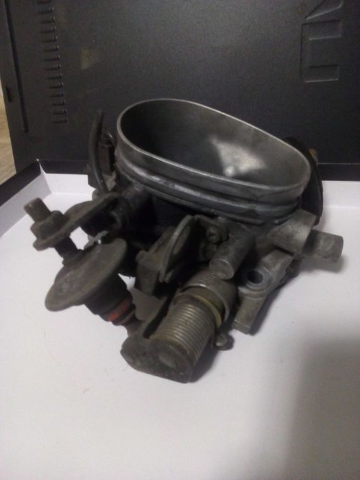 Дроссельная заслонка для Ауди Audi 80