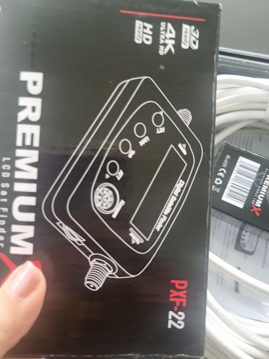 Сателитна чиния за каравана