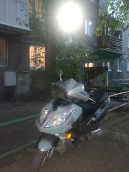 Продам скутер racer