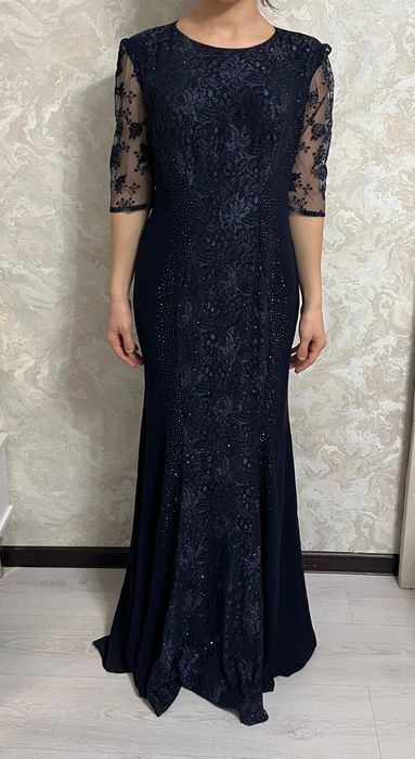 Платья вечерние размеры разные