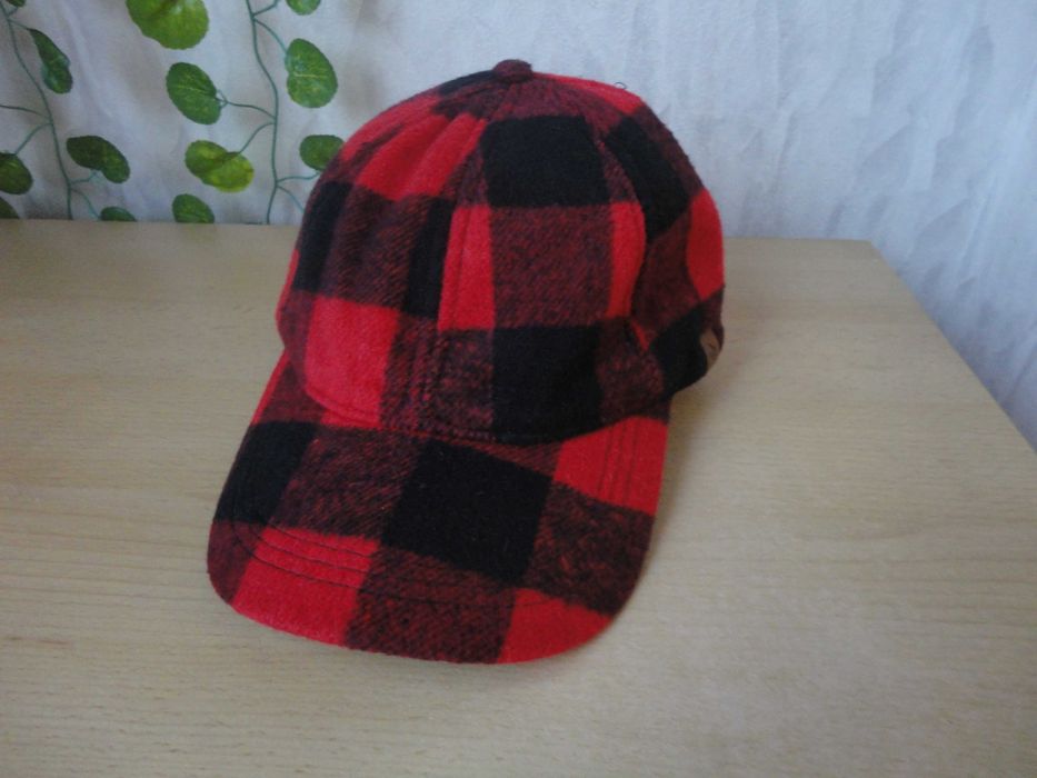 Canadiana/нова канадска зимна шапка