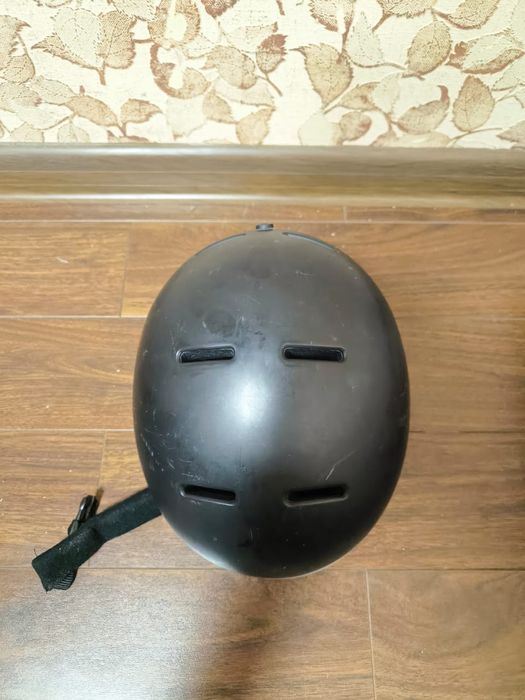 Продам горнолыжный шлем Firefly