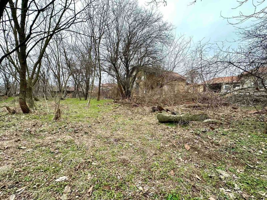 Продава се Парцел в Долна Оряховица - 1200 кв.м за 10 €/кв.м - Снимка #1