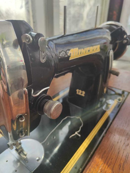 Шевна машина Minerva