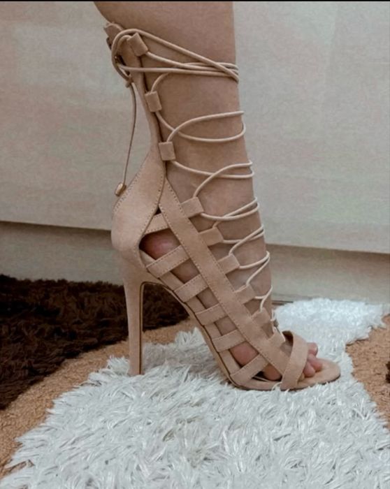 Босоножки летние и вечерние