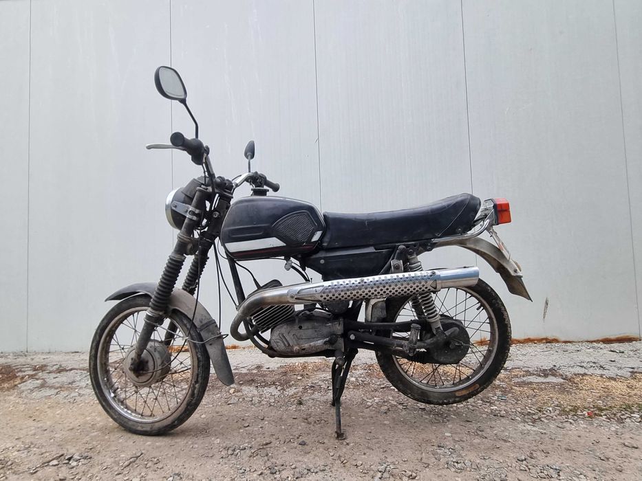 Motoreta Mobra Hoinar Comunista de Colectie