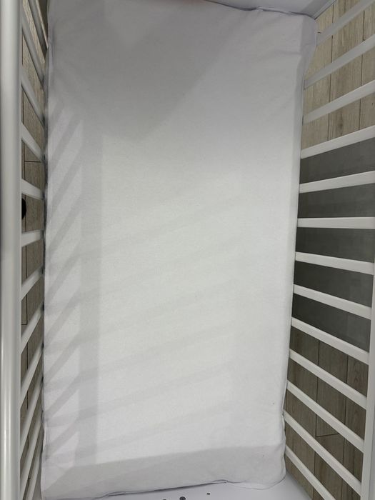 Продам детскую кроватку