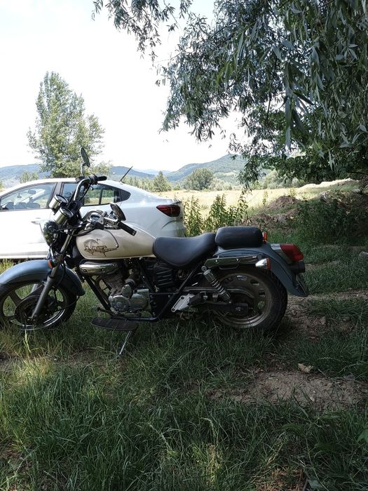 Moto Daelim vt 125 chopper