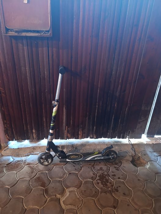 Самокат детский новый