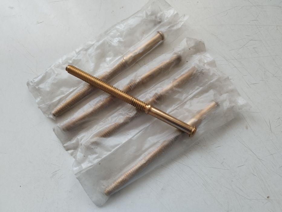 Крепежни елементи, болт, винт