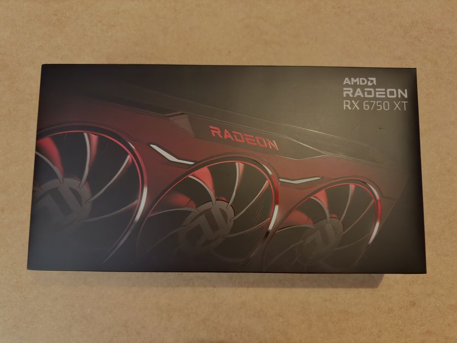 Placa video XFX Radeon RX 6750 XT Core Gaming 12GB GDDR6