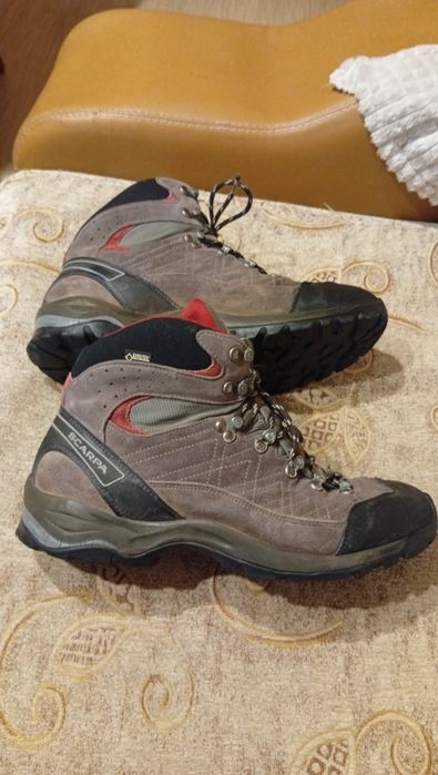 N.45 Високи обувки Scarpa Gore-tex+Vibram