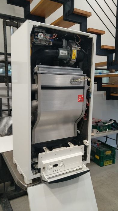 Centrala gaz 100 kw BUDERUS