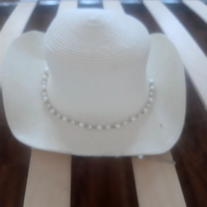 Продам шляпу за 500 тенге