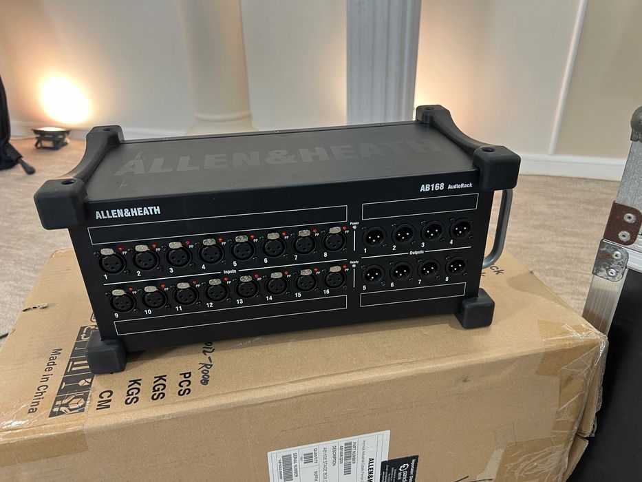 Allen Heath AB168 stagebox digital SQ Avantis Qu | 16 in 8 out + case