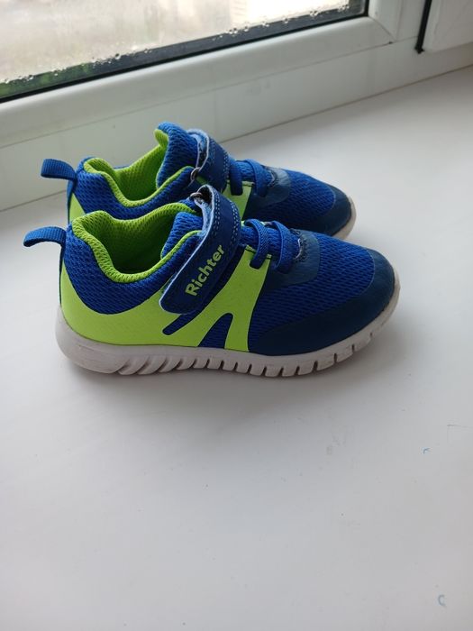 Кросовки на мальчика